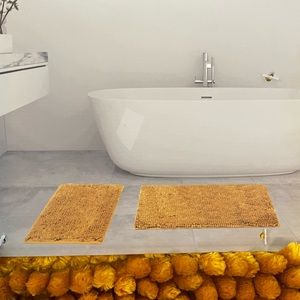 Yellow Gold chenille noodle rug set